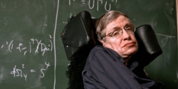 Un recorrido por la vida de Stephen Hawking: su discapacidad, la teoría del 'Big Bang' y su influencia en la ciencia