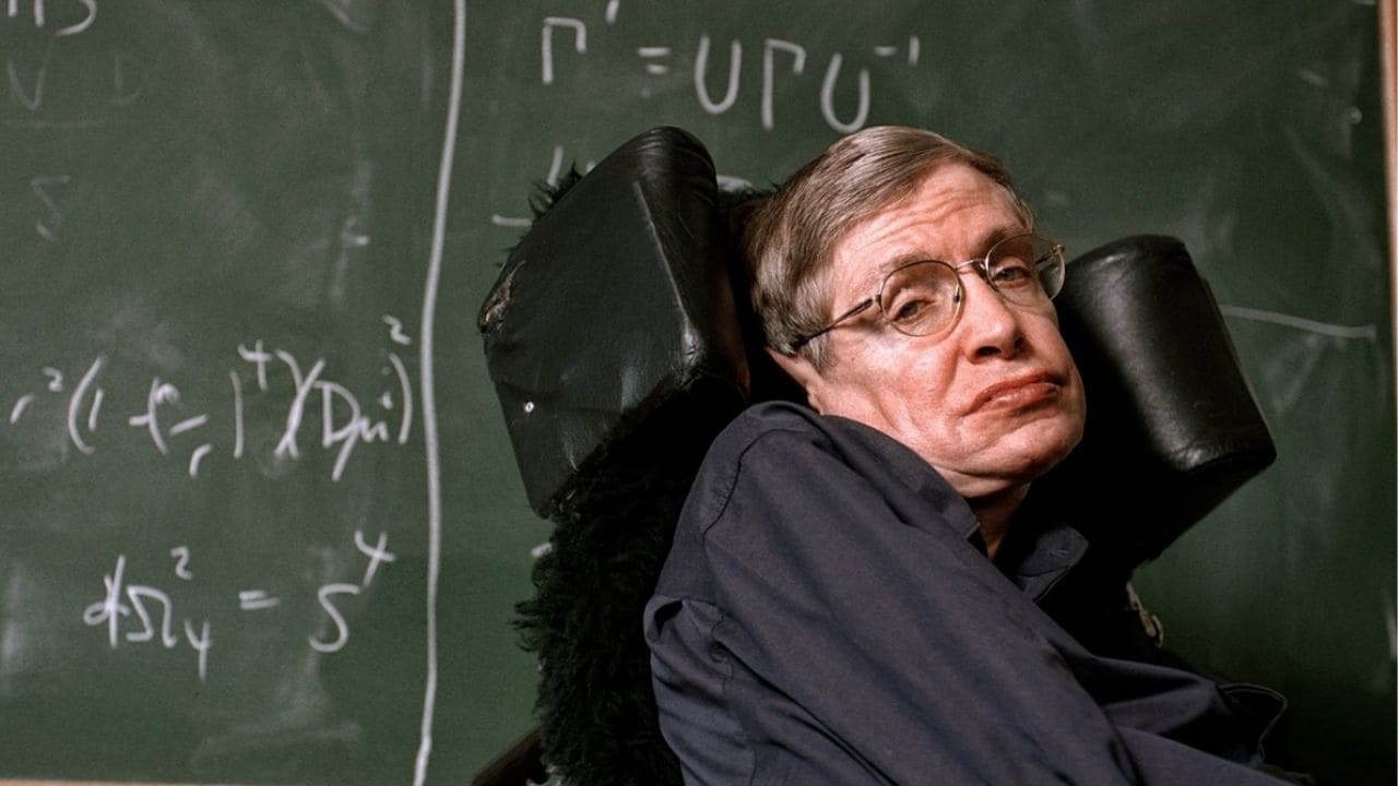 Un recorrido por la vida de Stephen Hawking: su discapacidad, la teoría del ‘Big Bang’ y su influencia en la ciencia