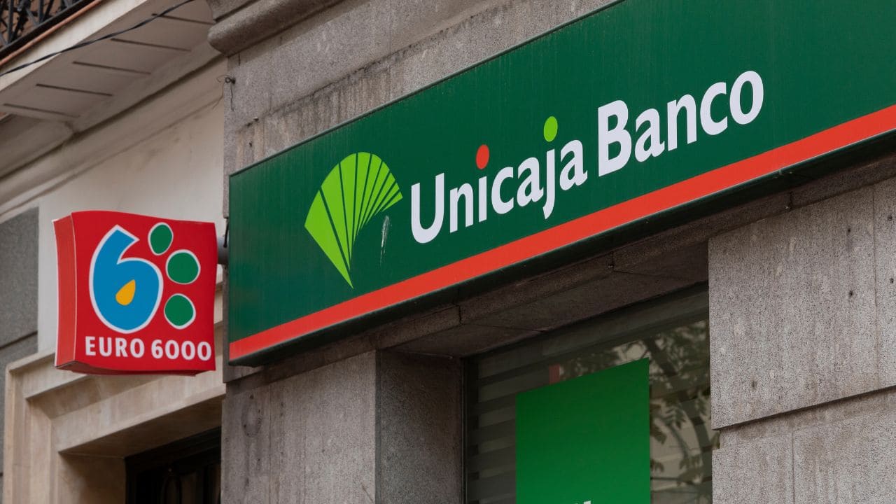 Unicaja adelanta el pago de las pensiones en 2026