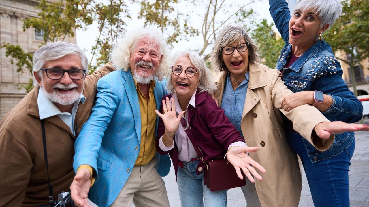 ¿Es posible viajar con el IMSERSO sin estar jubilado? Estas son las condiciones y requisitos