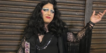 ‘Vivi Dente’, el primer ‘Drag Queen’ ciego que busca dar visibilidad a la discapacidad