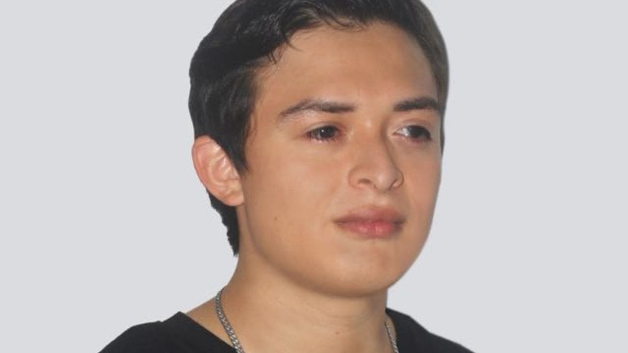 Aaron Dimas, un joven ciego: «Con mi experiencia quiero ayudar a otras personas»