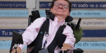 Andrés Marcio, joven con discapacidad, desvela una aplicación que le permite ser "totalmente autónomo" usando el móvil