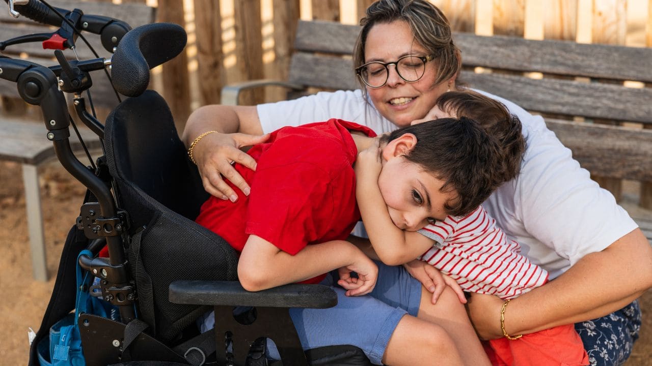 'Atención a las Familias', una iniciativa que pone en valor el papel de los cuidadores de personas con discapacidad