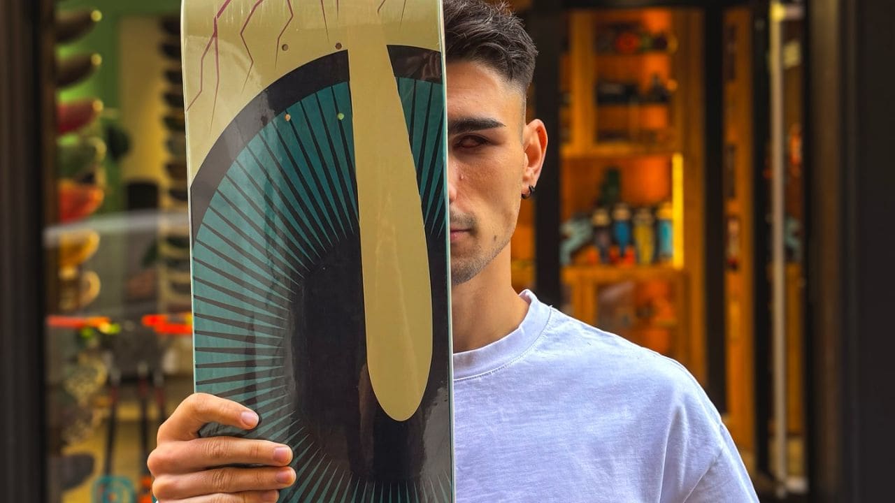 Cristian, un joven ‘afortunado’ con discapacidad visual: “Tuve la suerte de nacer con un solo ojo»