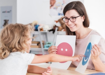 La importancia de la formación del profesorado para la atención de alumnos con autismo