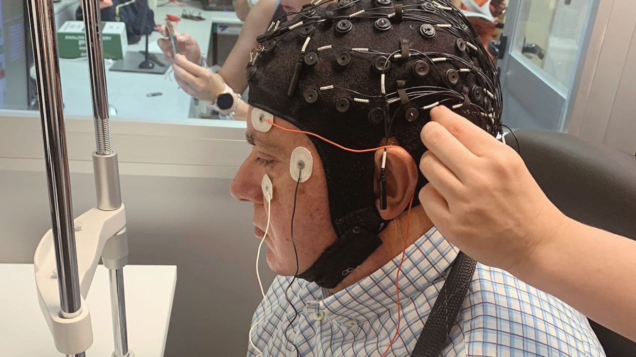 Un hombre ciego recupere la visión natural con un implante cerebral
