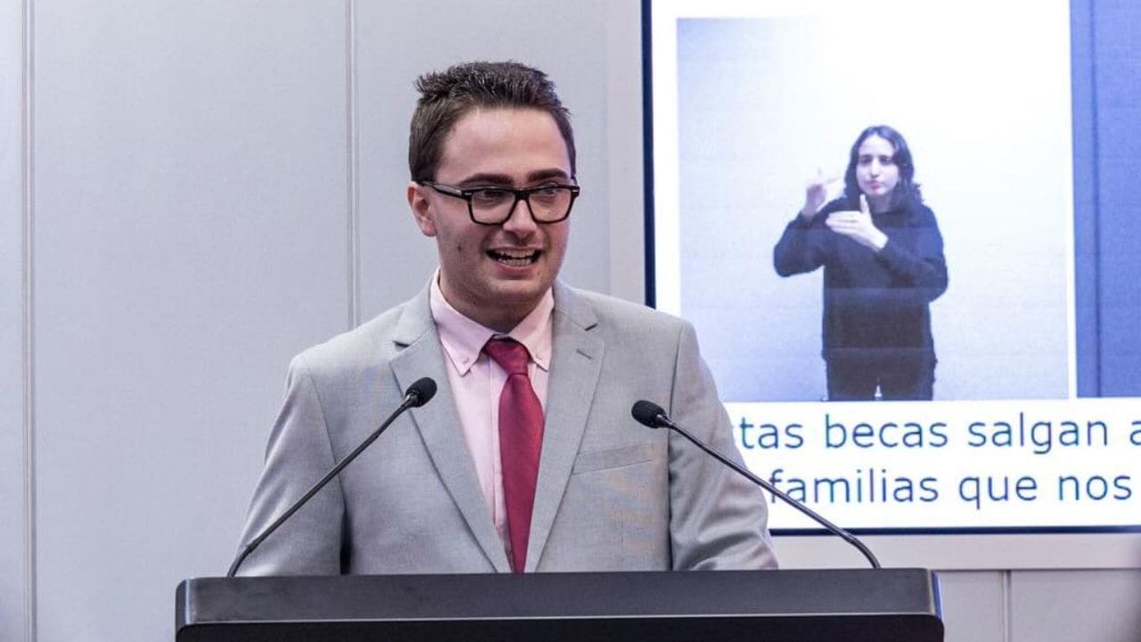 Javier Mendoza, periodista con síndrome de Asperger: visibilizar la discapacidad desde la información