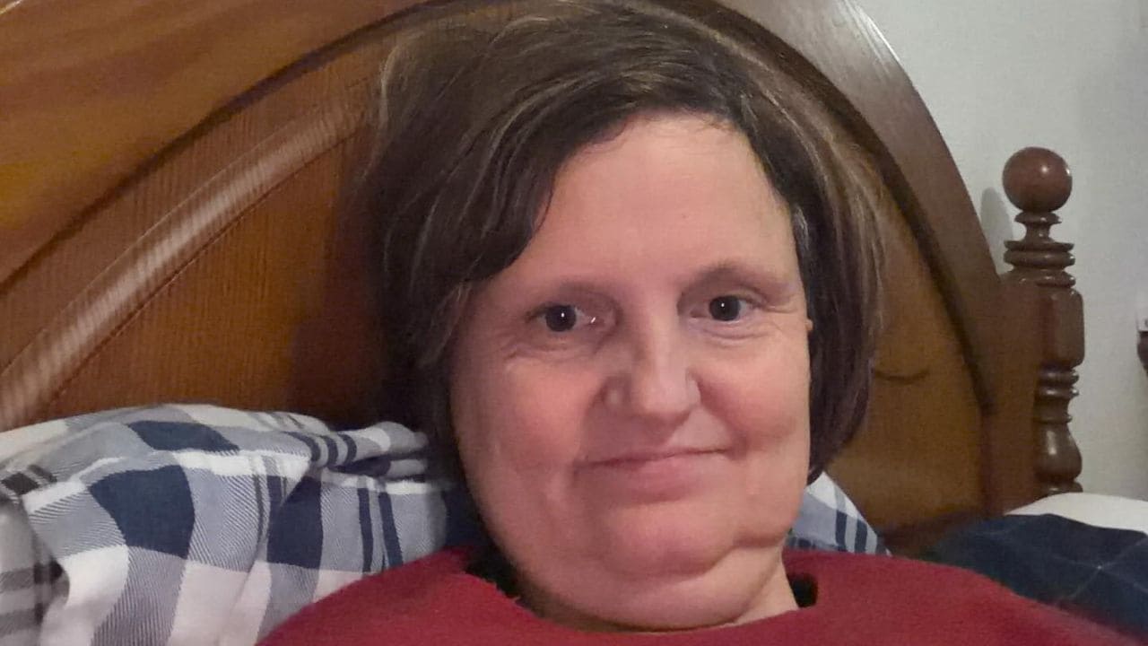 Joana Buza, una mujer que da voz a la discapacidad invisible: "No siempre se ve, pero está en cada paso que doy"