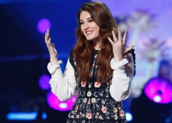 Mandy Harvey, cantante y compositora sorda: cómo redefinir su conexión con la música para inspirar al público