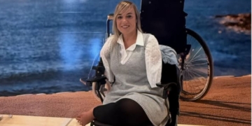 Naiara Arteaga, una viajera y aventurera con discapacidad que vive la vida "al límite y sin límites"