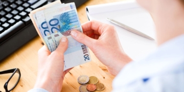 Pensión mínima en favor de familiares