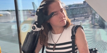 Sarah Almagro denuncia una situación discriminatoria en el aeropuerto por tener discapacidad