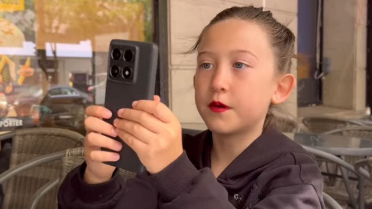 Yunna Revuelta: una niña de 9 años con diabetes que sueña con desfilar en la pasarela de moda de París