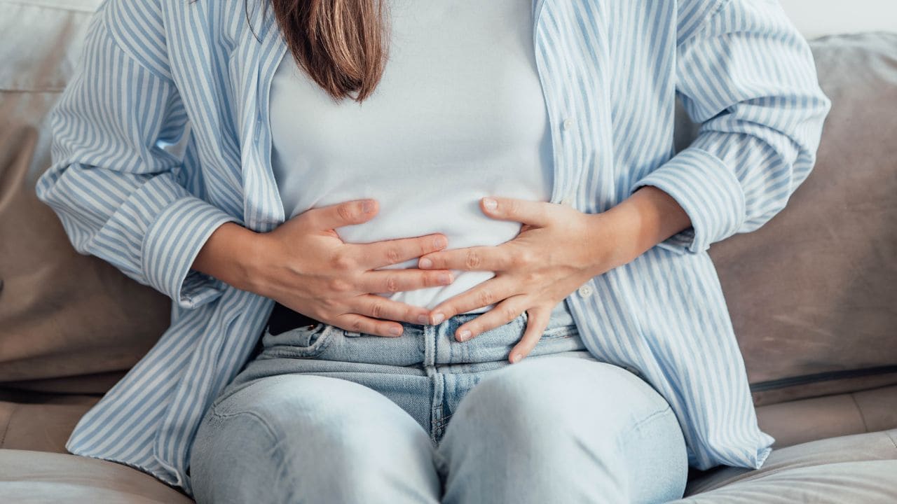 Una trabajadora logra una incapacidad permanente absoluta por incontinencia fecal