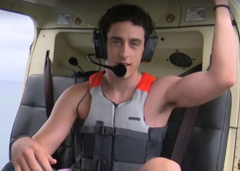 Salto de Alberto Ávila desde el helicóptero en 'Supervivientes'