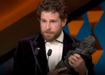 Álvaro Cervantes gana el Premio Goya a Mejor Actor de Reparto 2026 discapacidad