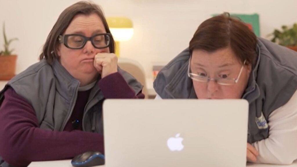 'Asesores de la simplicidad': cómo convertir el síndrome de Down en una "oportunidad de cambio social"