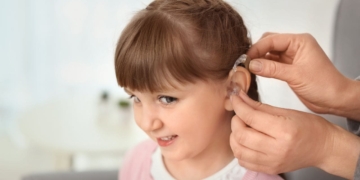 Día Mundial de la Audición: la importancia de la detección precoz, adaptaciones y recursos educativos