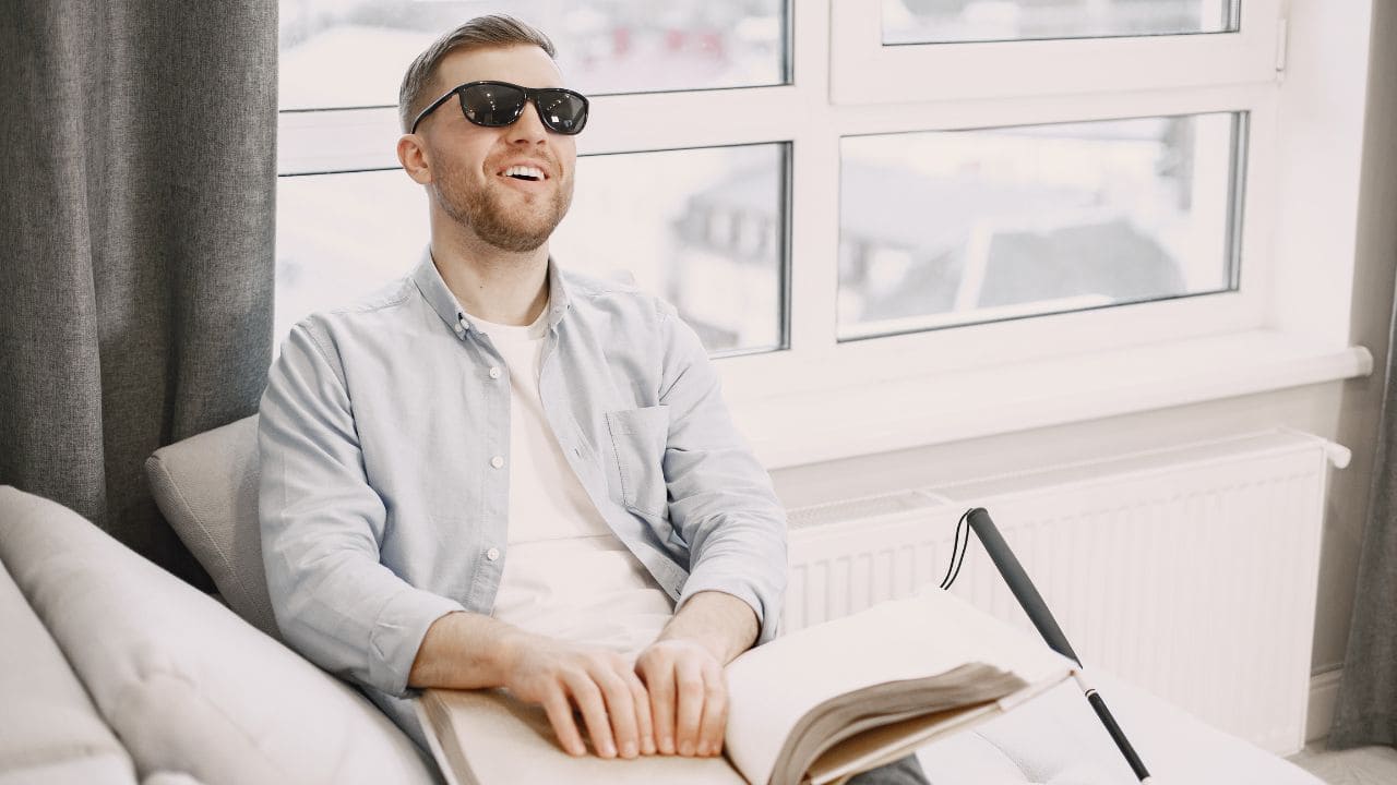 Los "requisitos" del braille para que sea legible y accesible para personas ciegas