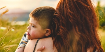 Madre de un hijo con autismo