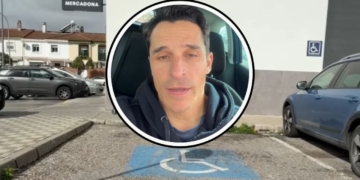 Pablo Tovar denuncia la falta de respeto hacia las plazas PMR en un parking de Mercadona