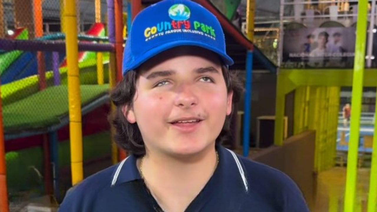 Sebastián Filoramo, un niño ciego, funda el primer parque de juegos inclusivo de Venezuela