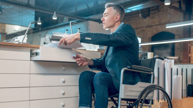 Cotización durante el cobro de una incapacidad permanente total