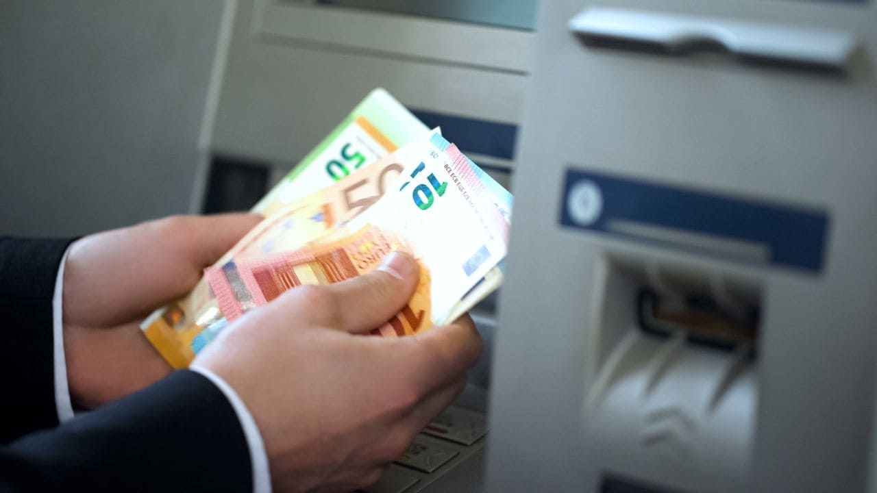 ¿Qué día se va a cobrar la pensión no contributiva en marzo de 2026?