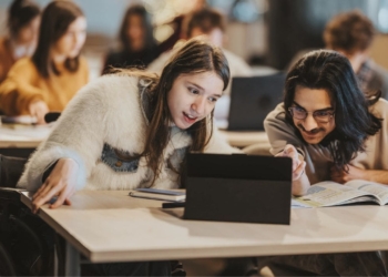 Ayudas para universitarios con discapacidad en la Comunidad de Madrid./ Licencia Adobe Stock