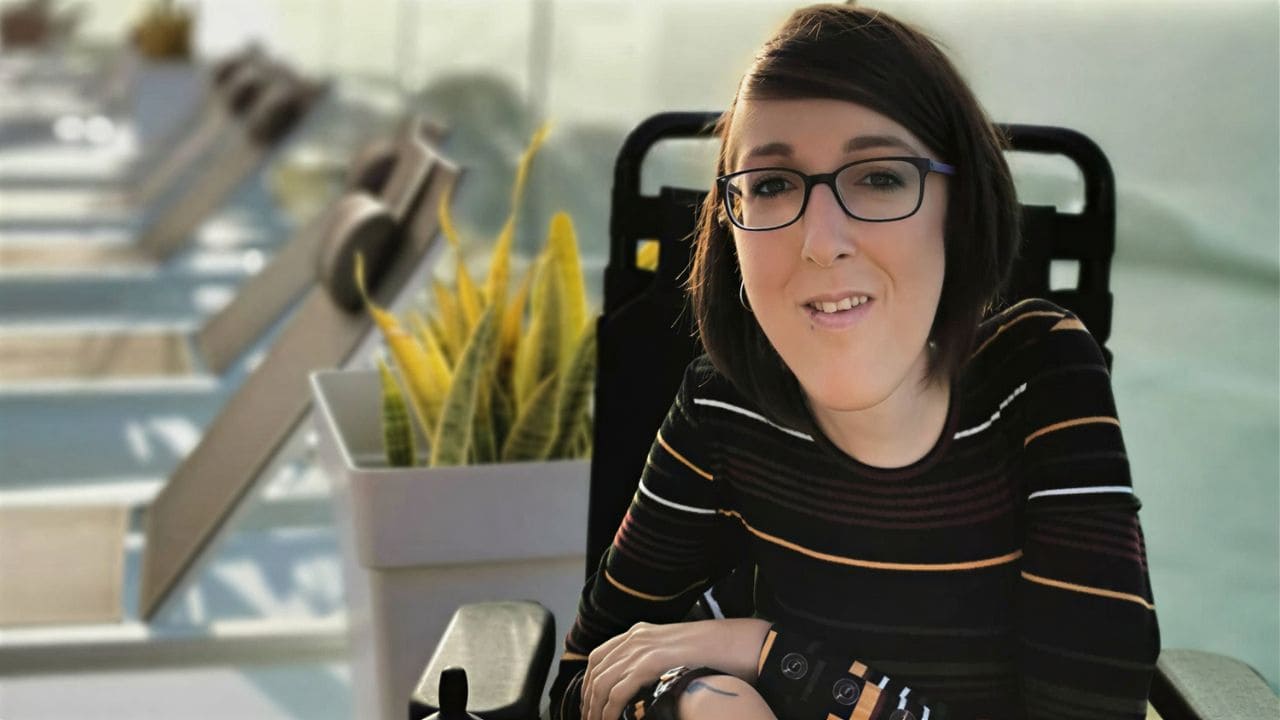 Elisa Silva, mujer con discapacidad que anima a derribar barreras, eliminar prejuicios y a vivir una vida plena