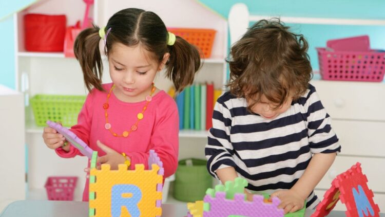 FAMMA garantiza el acceso inmediato a Atención Temprana de menores con discapacidad en lista de espera