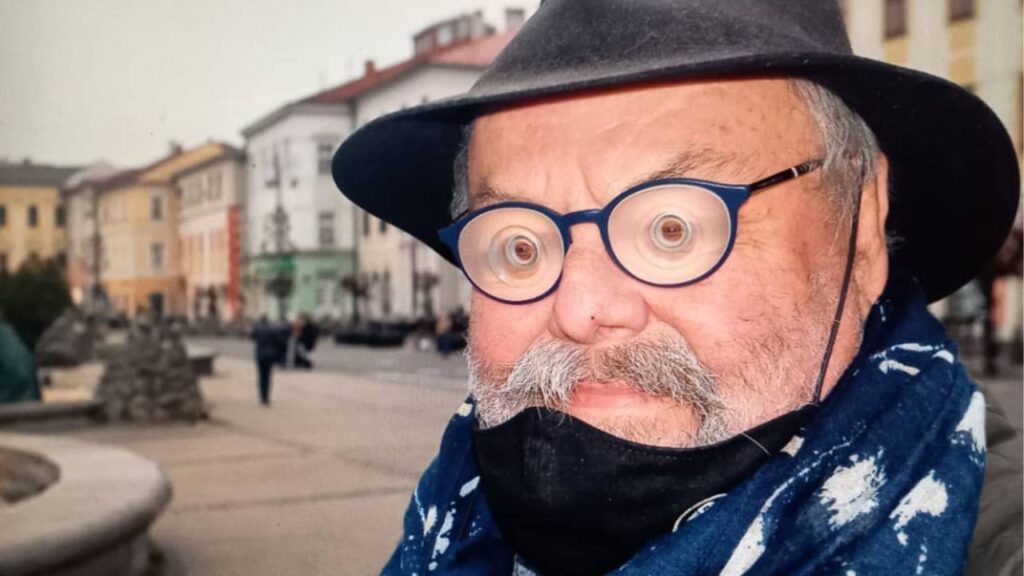 Jan Miskovic, hombre con mayor miopía de la historia.