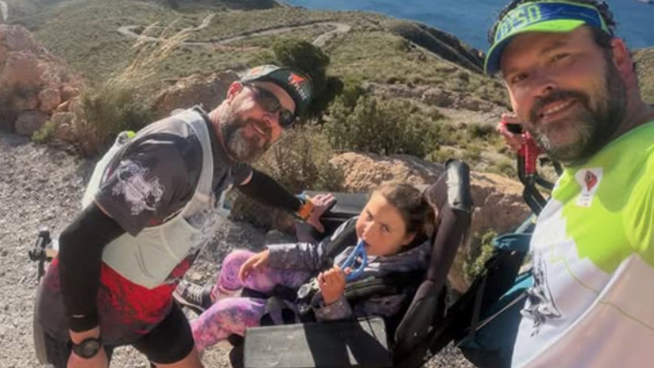 Joaquín y Julia, un 'equipo' formado por padre e hija que visibiliza la discapacidad a través del deporte