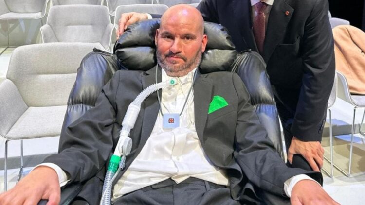 Jordi Sabaté, enfermo de ELA, pide ayuda en redes: "Necesito contratar a nuevas enfermeras para seguir viviendo" Jordi Sabaté, enfermo de ELA