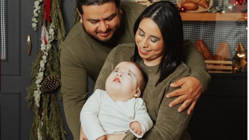 Julián, un niño con enfermedad rara: «La discapacidad es una vida llena de momentos que merecen ser vistos»