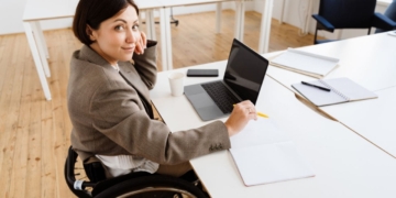 La Junta de Andalucía lanza una nueva convocatoria de subvenciones para impulsar el empleo de personas con discapacidad