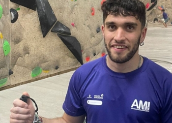 La bonita reflexión de un joven con ceguera hacia la sociedad sobre la discapacidad