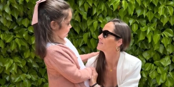 La 'eterna sonrisa' de Martita, la mejor aliada de una niña de 7 años con un tumor cerebral