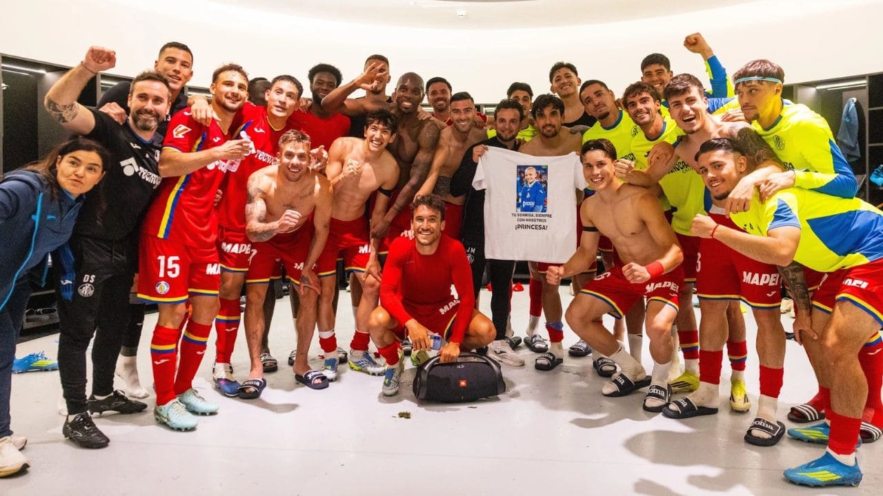 El emotivo recuerdo del Getafe CF a María Caamaño, una niña de 13 años que ha fallecido a causa de un cáncer infantil