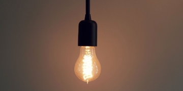 Precio de la luz hoy, sábado 18 de abril de 2026