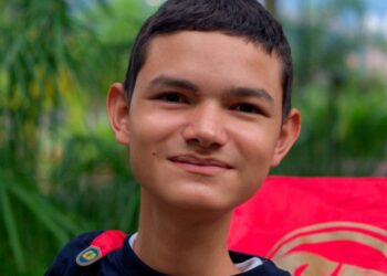 Santiago Zapata: vivir con el 10% de voz, suficiente para transformarlo "en un grito de vida"