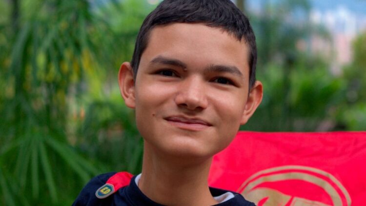 Santiago Zapata: vivir con el 10% de voz, suficiente para transformarlo "en un grito de vida"