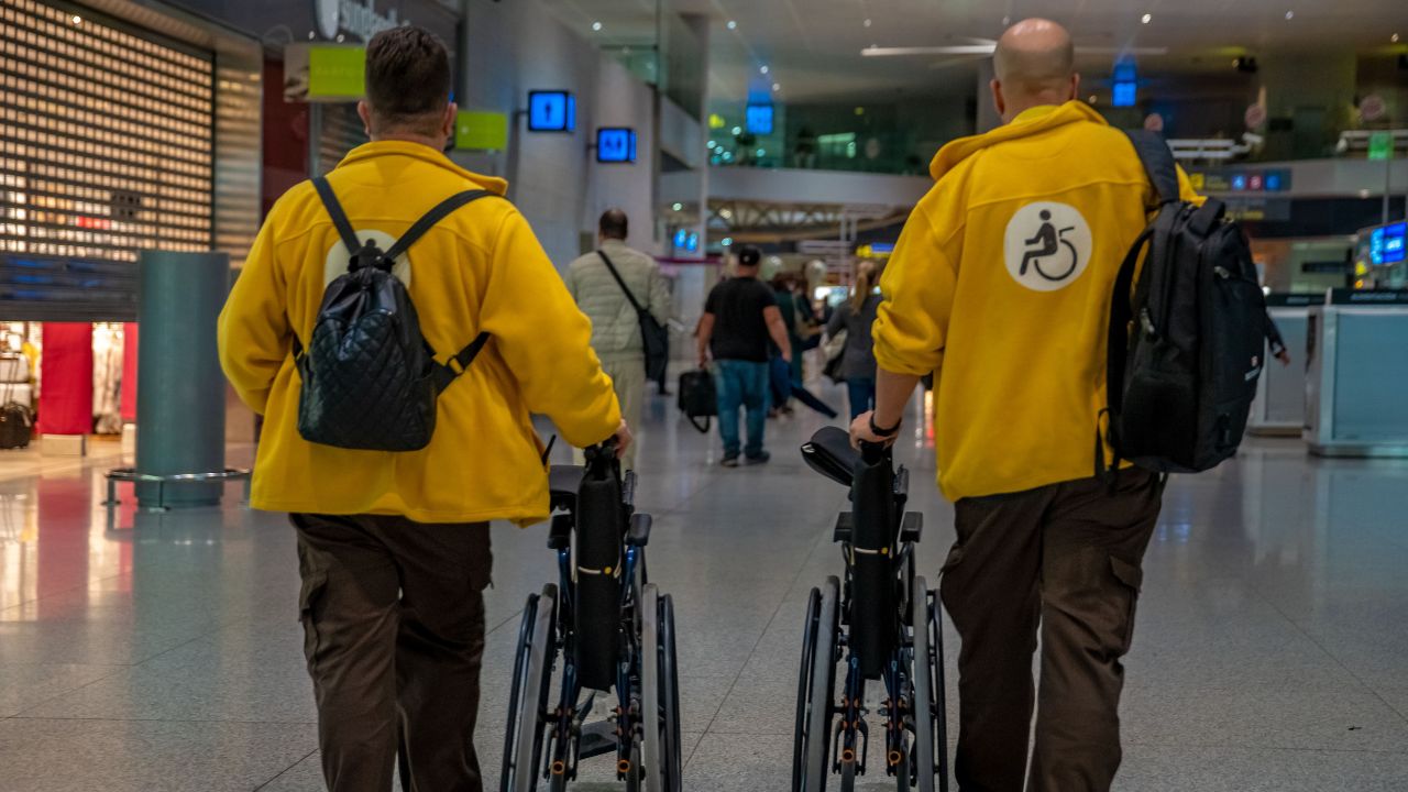 Servicio de asistencia PMR en aeropuerto