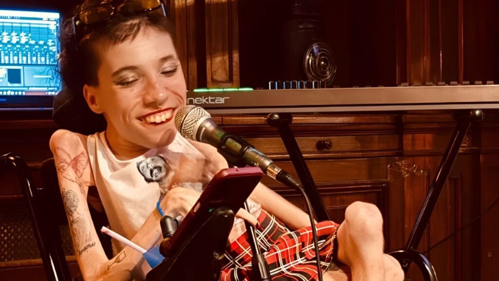 Alfonsina Soler, vocalista con Atrofia Muscular Espinal que rompe barreras a través del cante