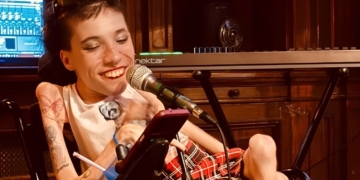 Alfonsina Soler, vocalista con Atrofia Muscular Espinal que rompe barreras a través del cante