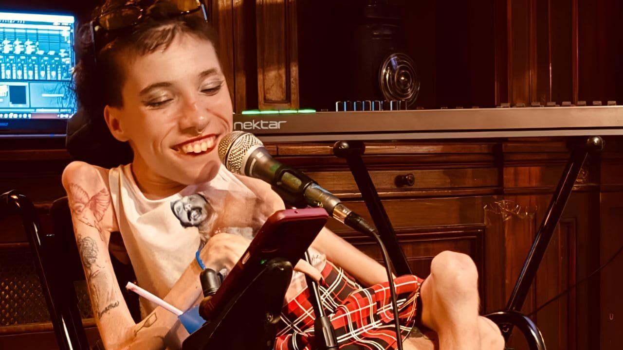 Alfonsina Soler, vocalista con Atrofia Muscular Espinal que rompe barreras a través del cante