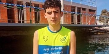 Dani, triatleta de 15 años con un diagnóstico de autismo severo