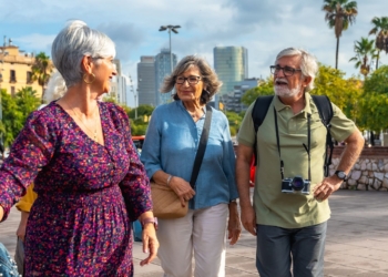 El IMSERSO prorroga su programa de viajes con una tarifa plana de 50 euros y plazas para mascotas