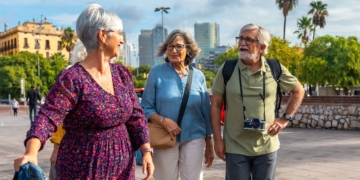 El IMSERSO prorroga su programa de viajes con una tarifa plana de 50 euros y plazas para mascotas